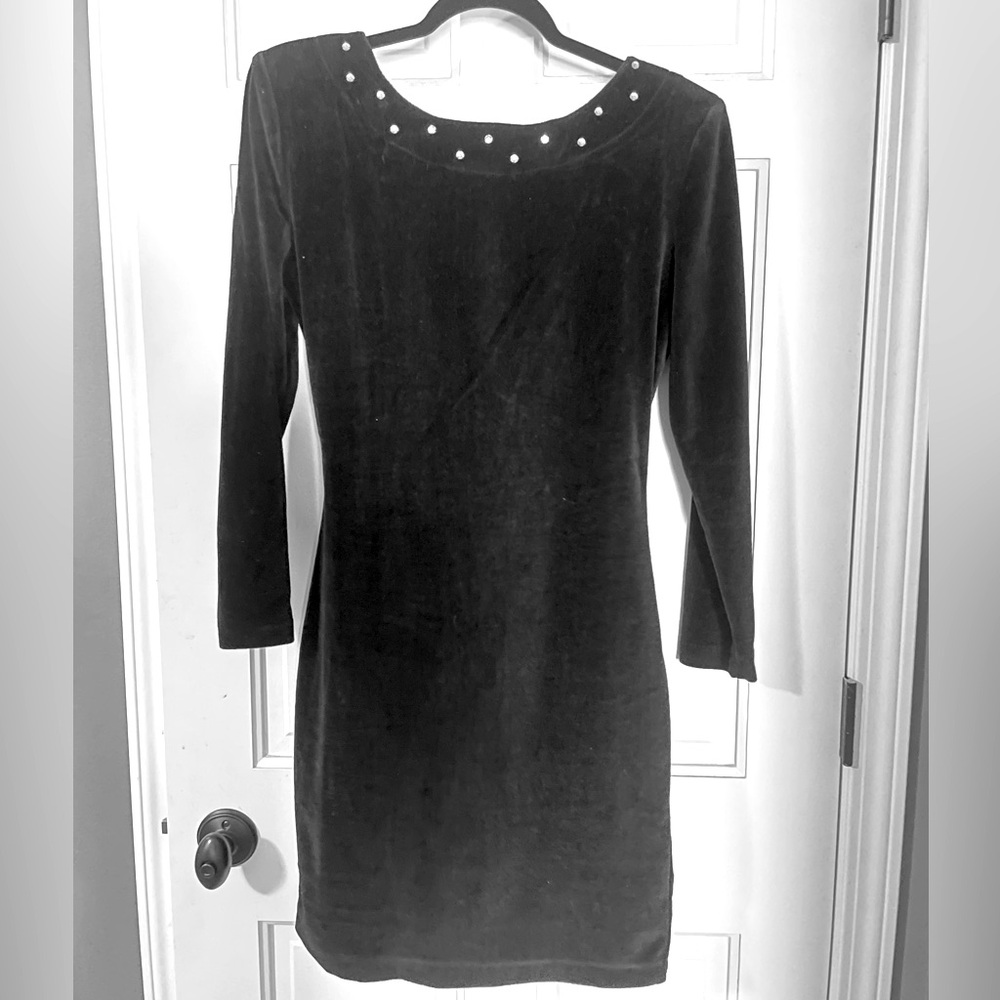 Elegant short black evening cocktail dress. Velour. Rhinestones. Deep V. Size M